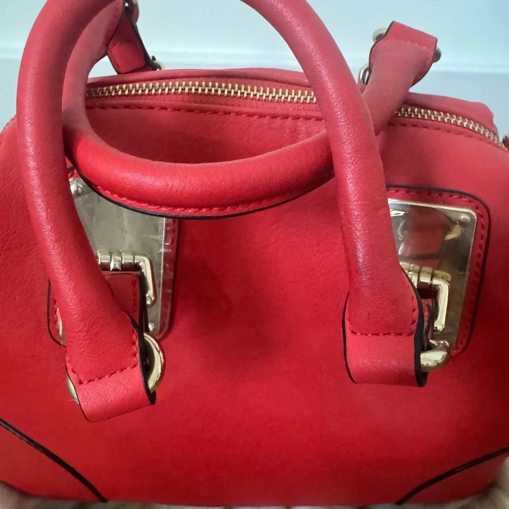 Elegant Red Women's Handbag
